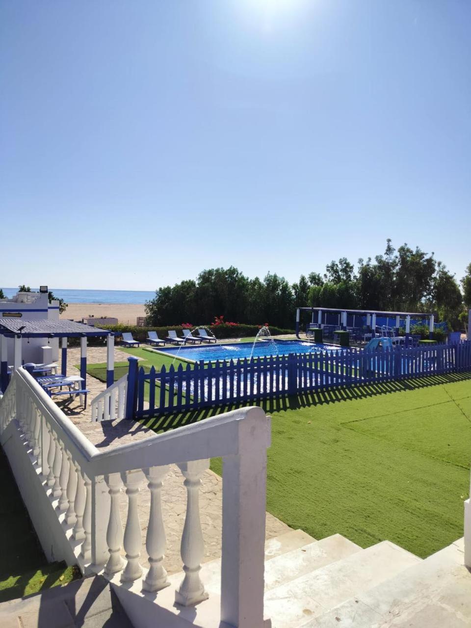 Al-Ashkhara Beach Resort منتجع شاطئ الأشخرة Al Sharqiyah Exterior foto