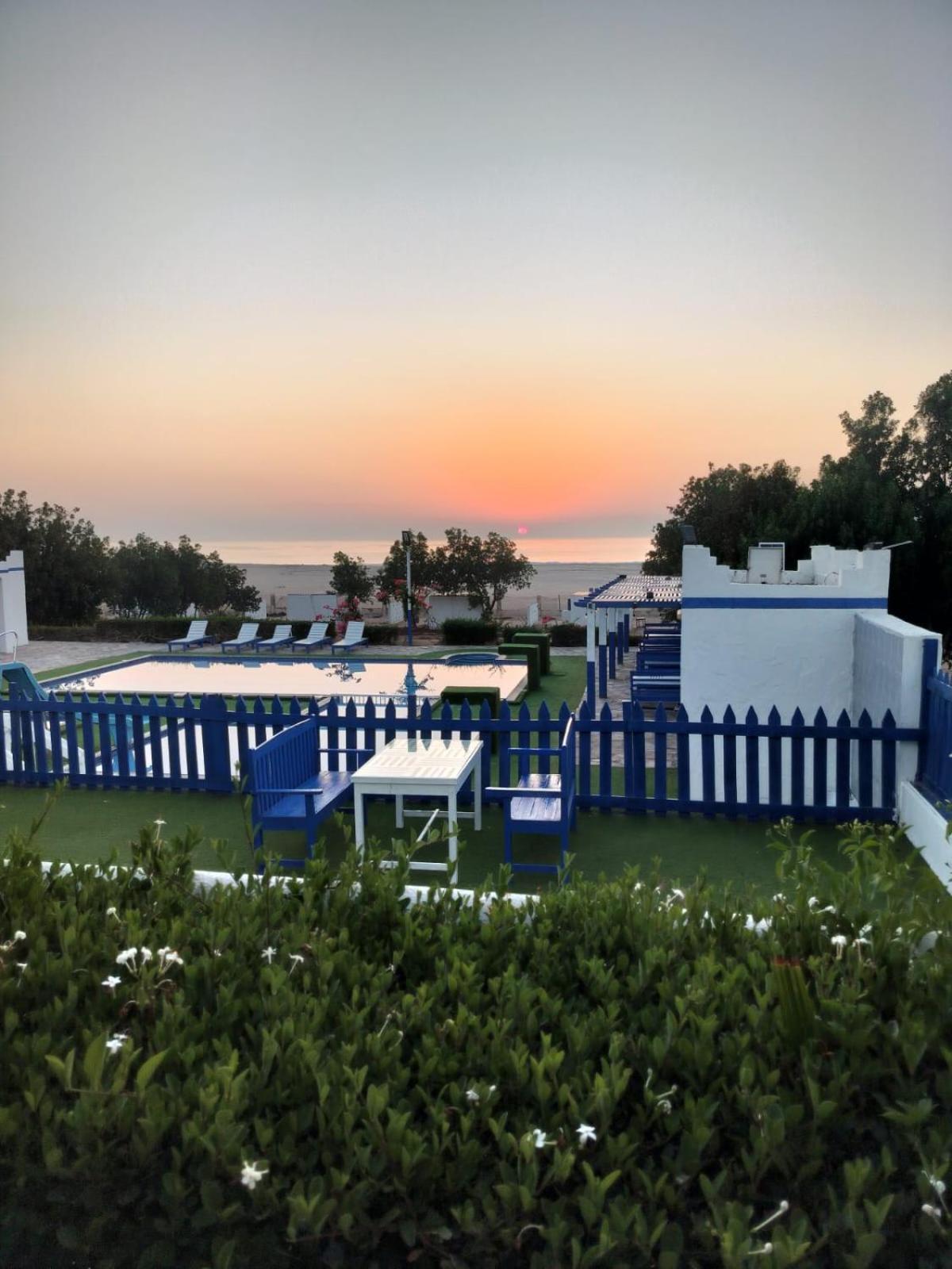 Al-Ashkhara Beach Resort منتجع شاطئ الأشخرة Al Sharqiyah Exterior foto
